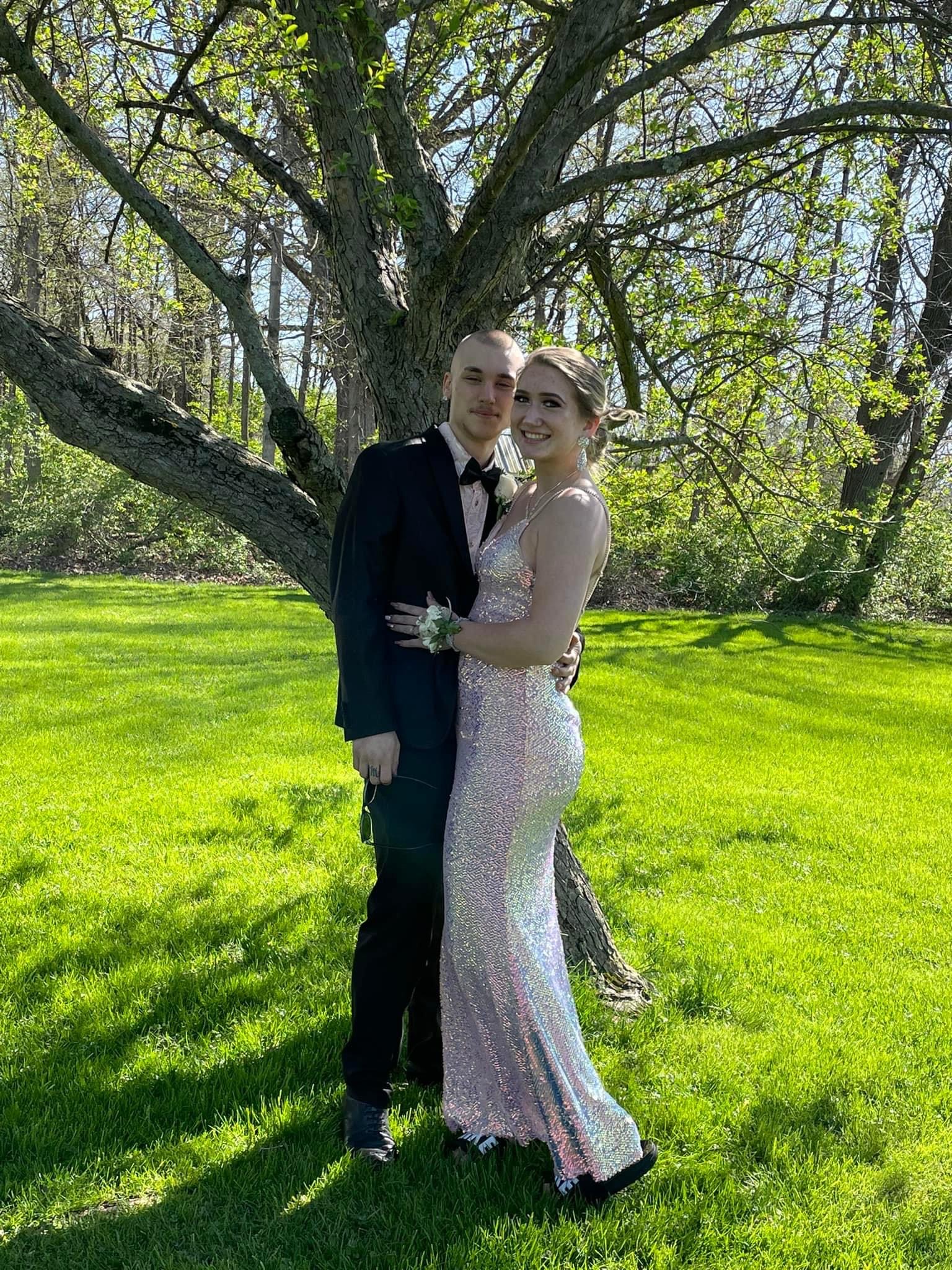 prom picture
