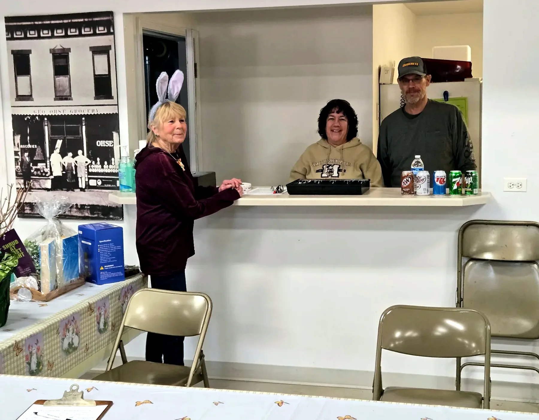 Concession stand volunteers at the Easter event